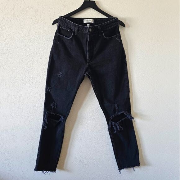 Abercrombie & Fitch the Skinny High Rise Jean - Picture 1 of 7